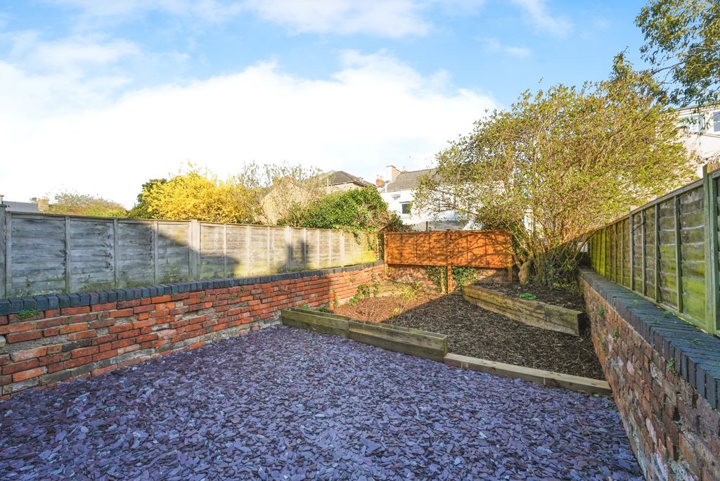 Property photo 3 of 14 Photo