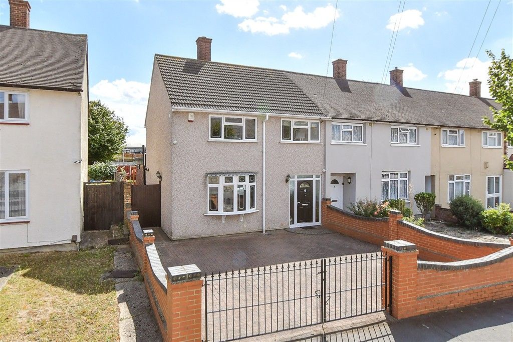 Property photo 1 of 18 External Web