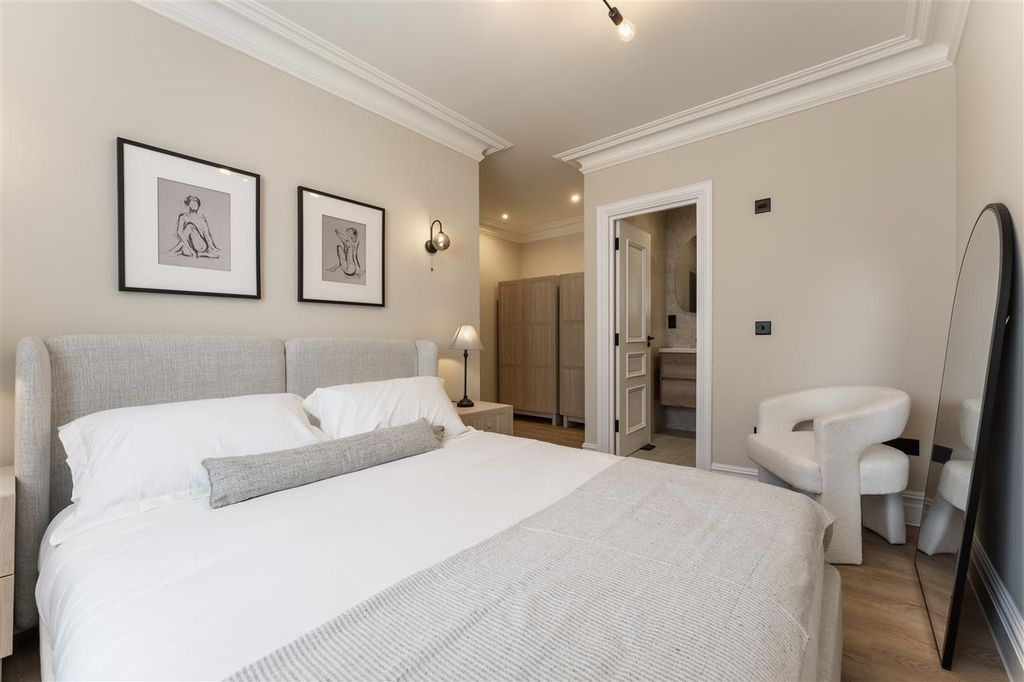 Additional image 7 of 2 bed flat for saleAlbion Place, Ramsgate, Ramsgate CT11
