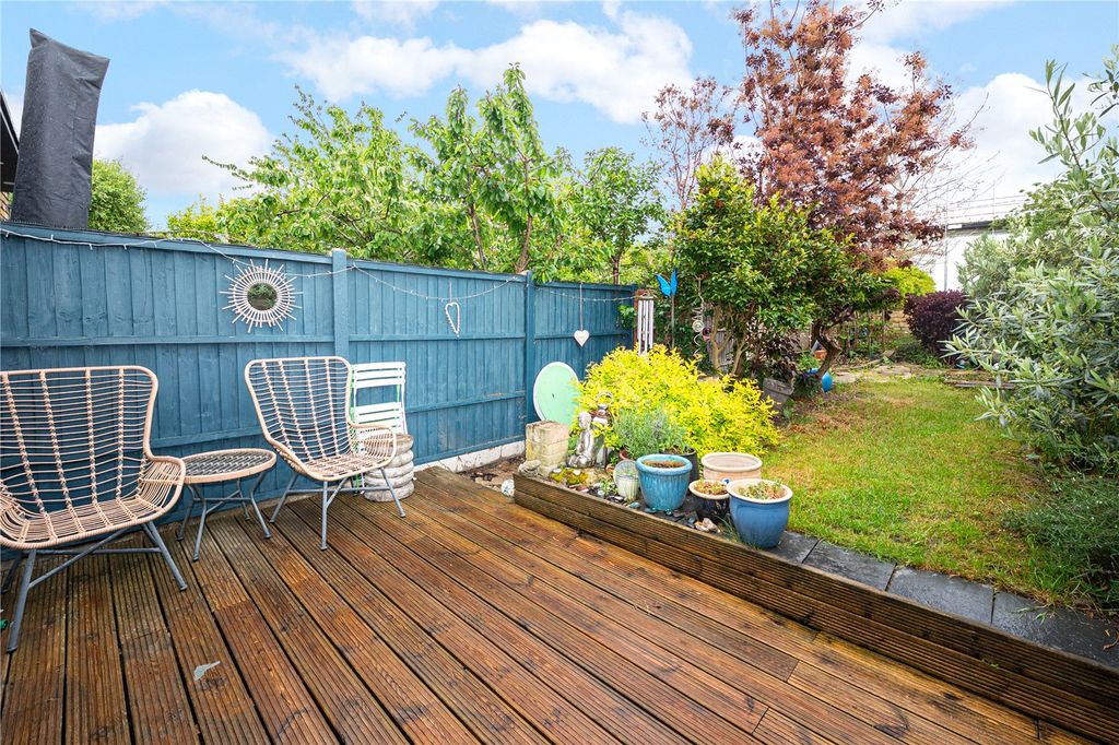 Property photo 3 of 11 Picture No. 10