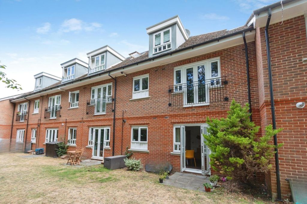 Property photo 1 of 12 Pbox-Img.Jpg