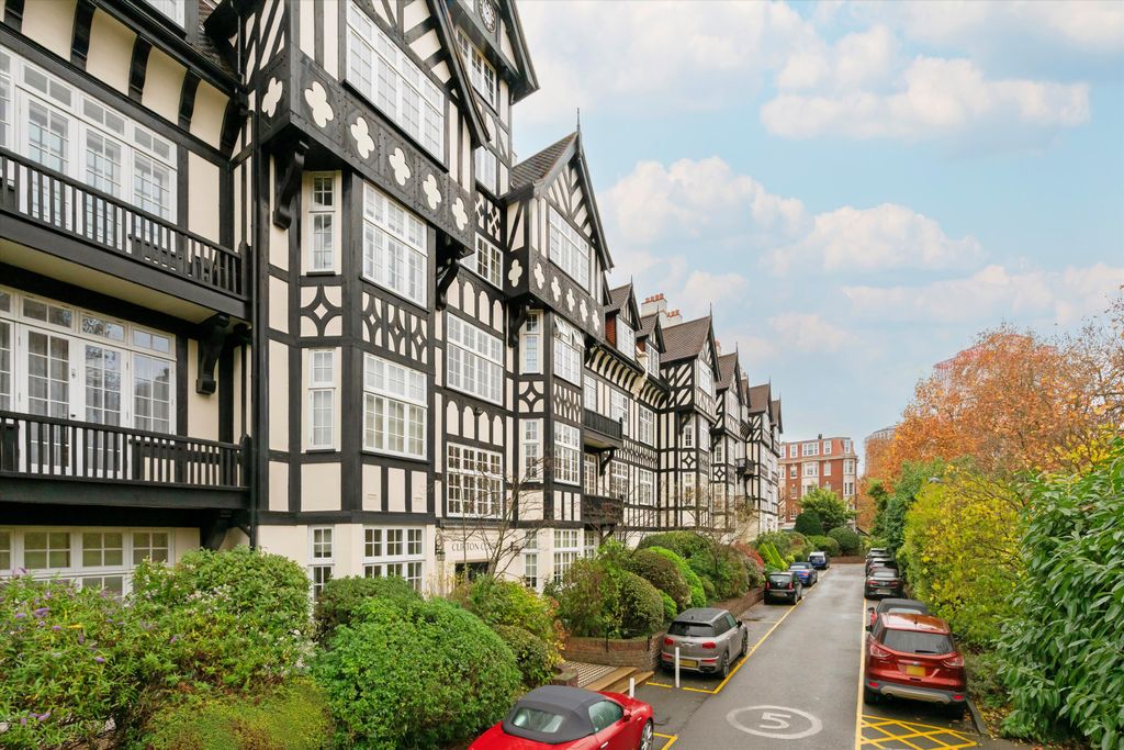 Property photo 1 of 19 Image