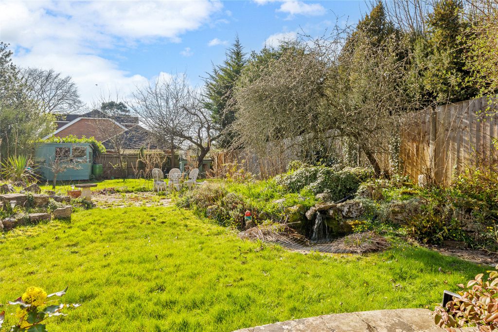 Property photo 2 of 13 Picture No. 19