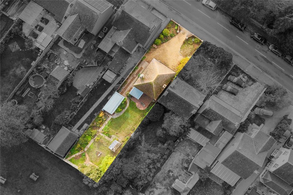 Property photo 3 of 25 Picture No. 17