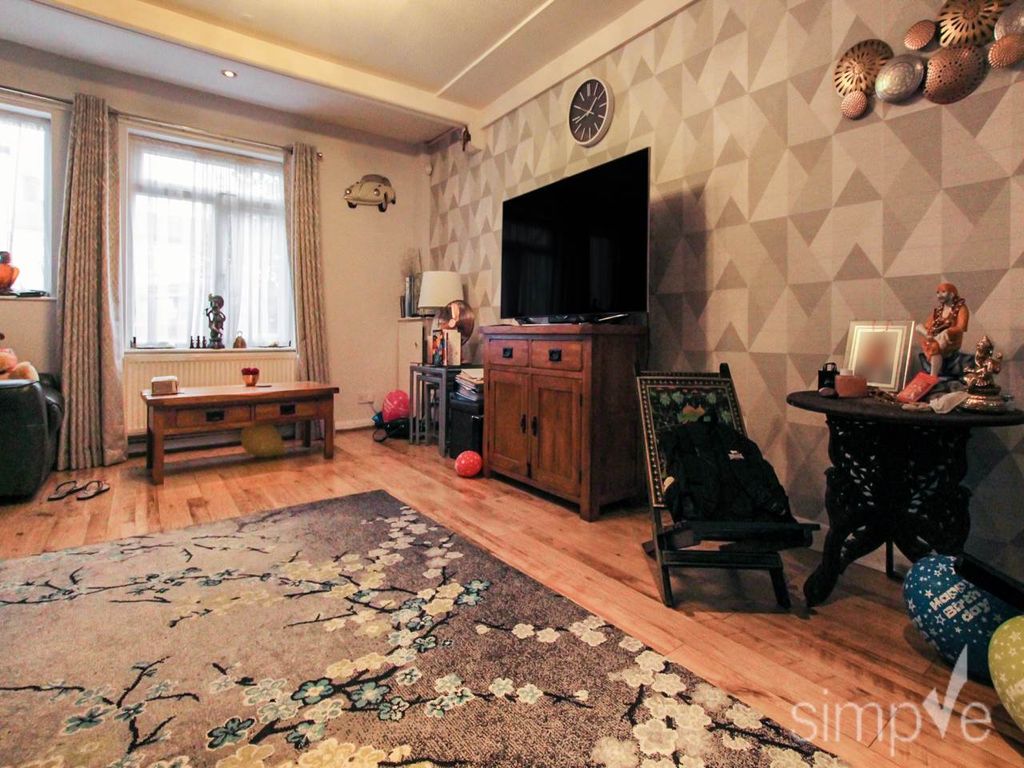 Property photo 1 of 9 Img_8062