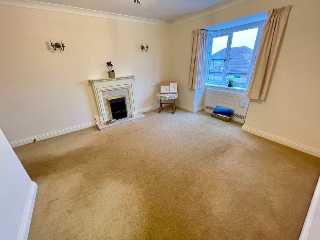 Property photo 3 of 12 3874104