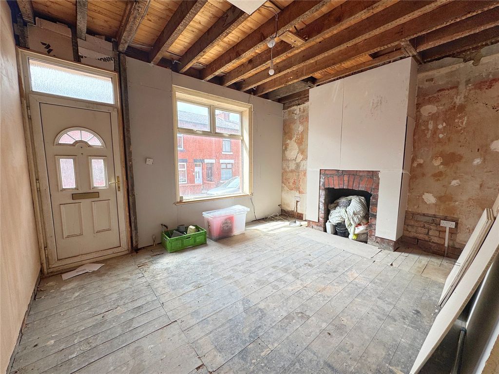 Property photo 2 of 18 Picture No. 22