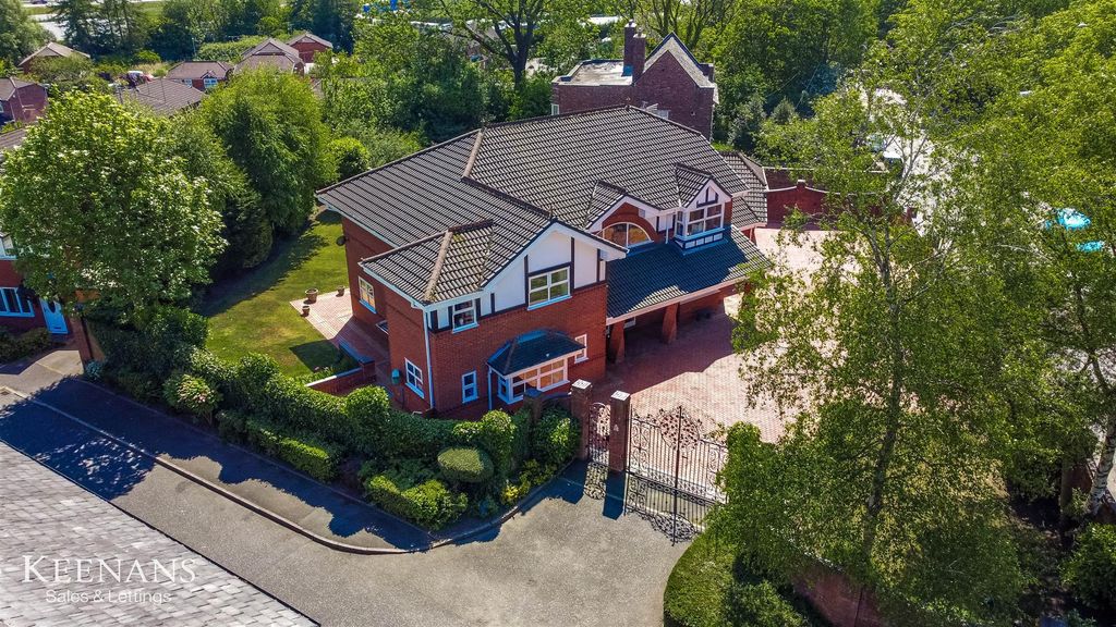 Property photo 1 of 70 1.Jpg