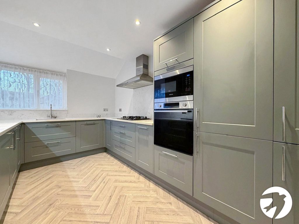 Property photo 2 of 12 Picture No. 12