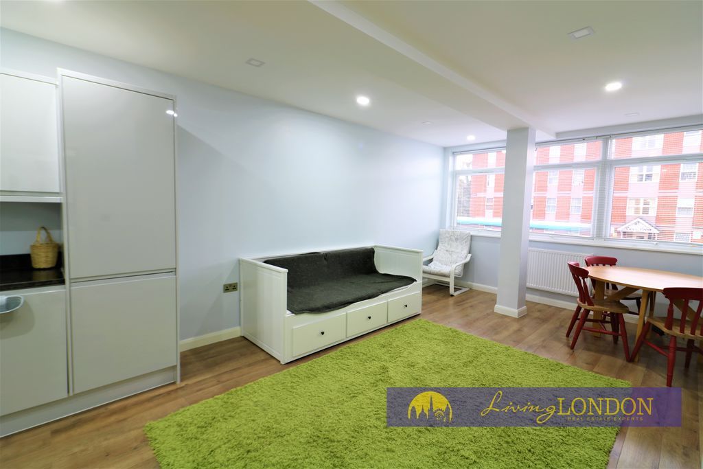 Property photo 3 of 14 Photo 2