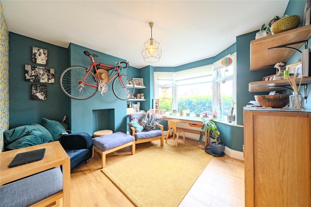 Property photo 2 of 22 Picture No. 09