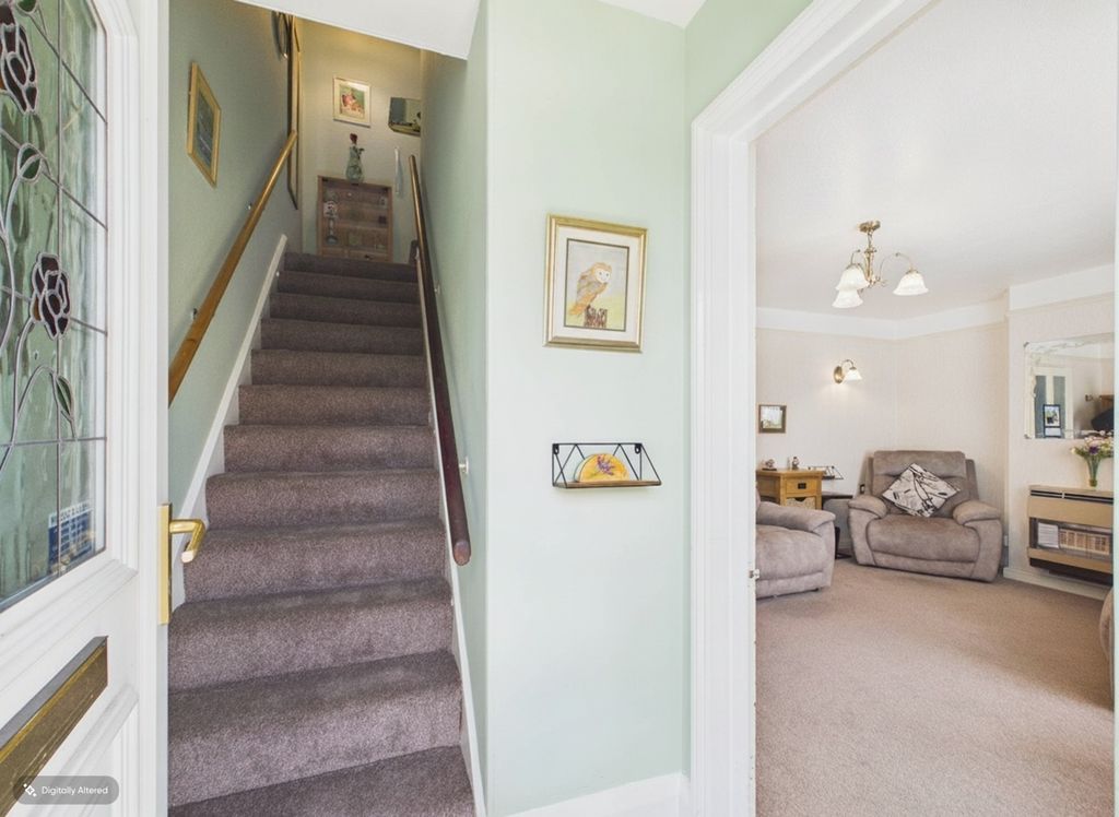 Property photo 2 of 17 Ewemove South Molton - Fir Terrace