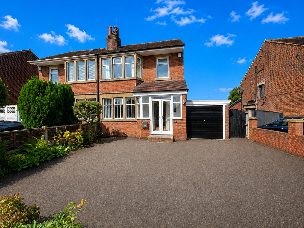 Property photo 1 of 18