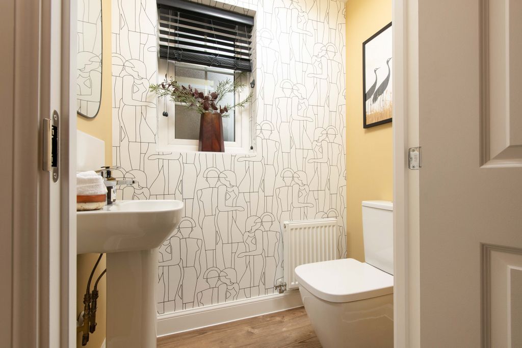 Property photo 2 of 10 Cannington WC