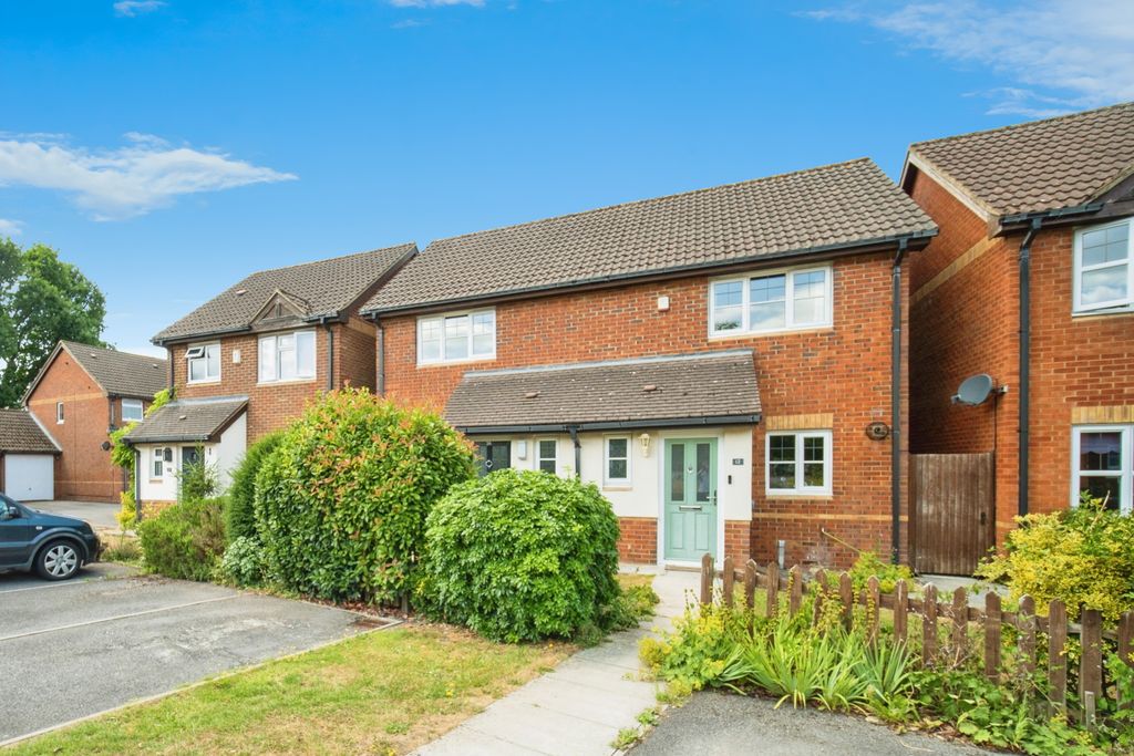 Property photo 2 of 19