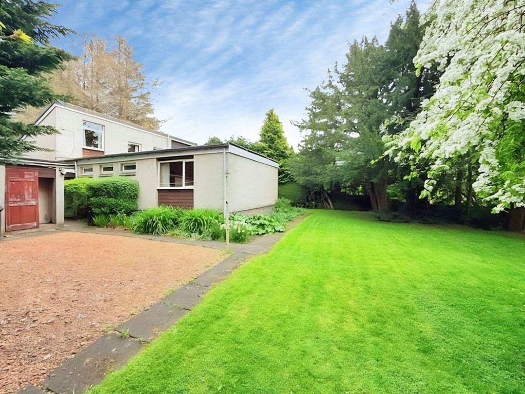 Property photo 3 of 32