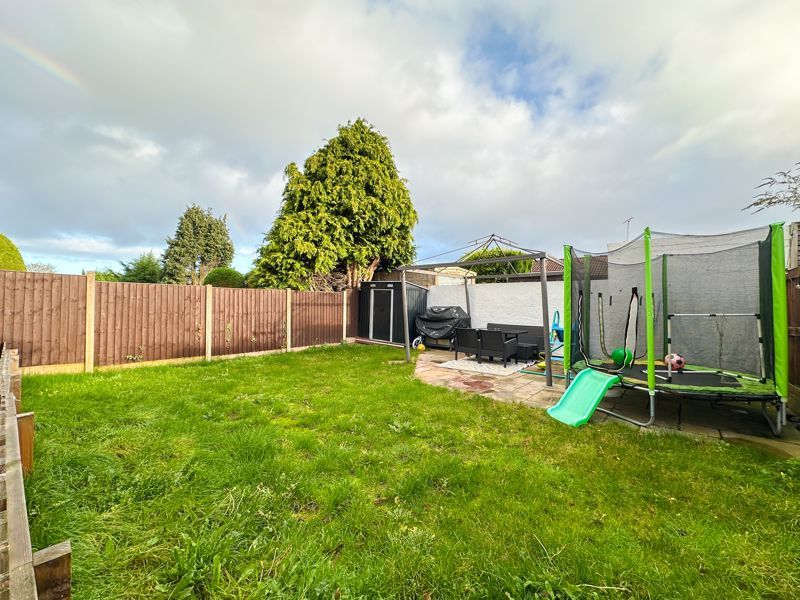 Property photo 3 of 18 Photo 16