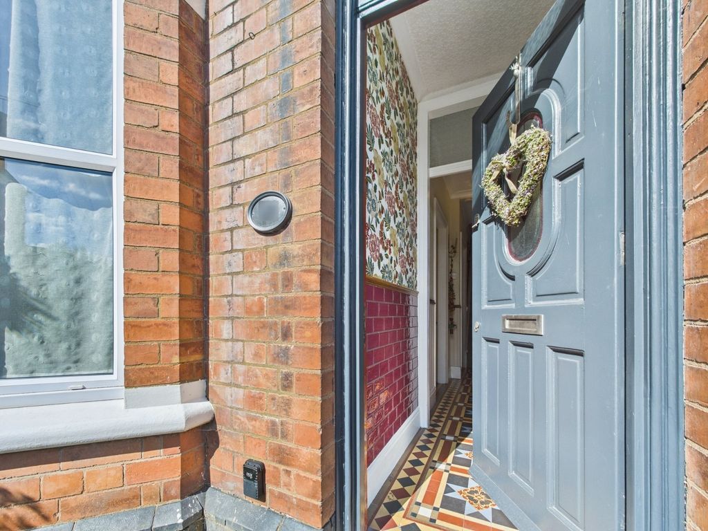 Property photo 2 of 12 Picture No. 13