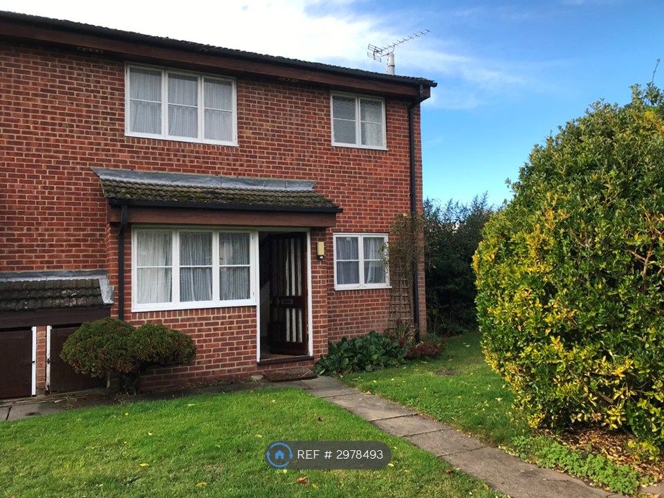 Property photo 2 of 11