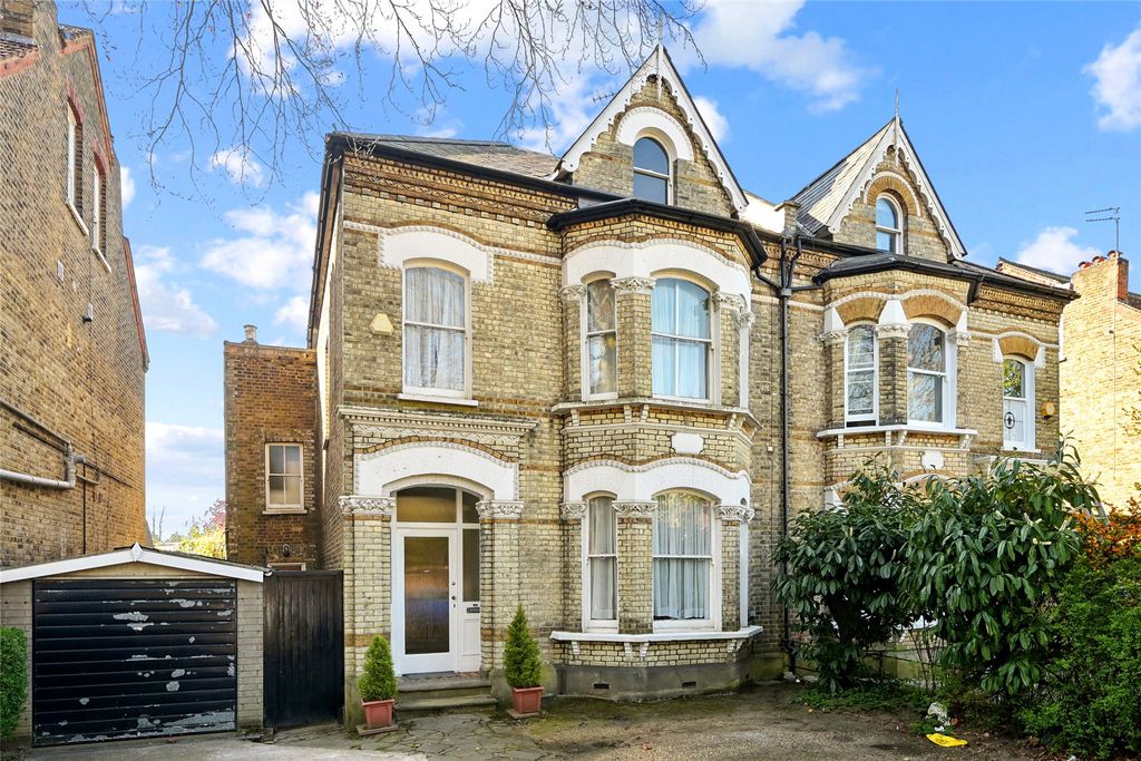 Property photo 1 of 19 Picture No. 33