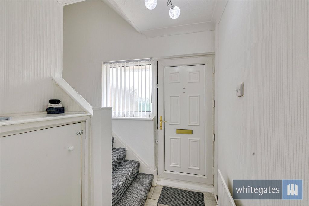 Property photo 2 of 19 Picture No. 02