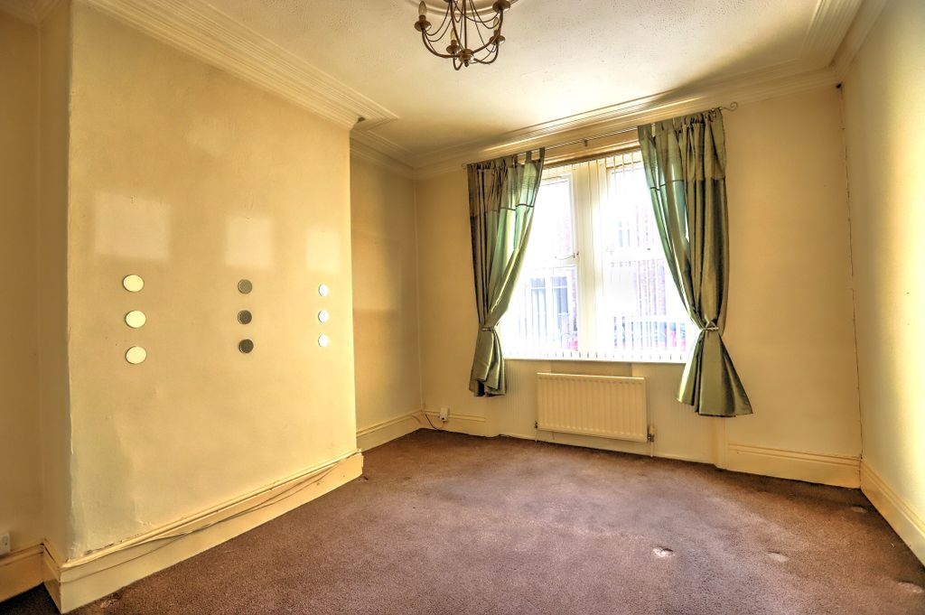 Property photo 3 of 9 Img_8512_3_4