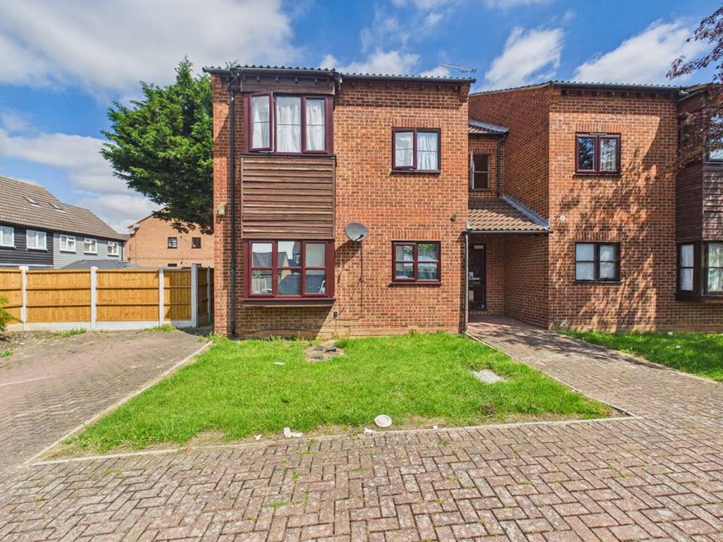Property photo 1 of 9