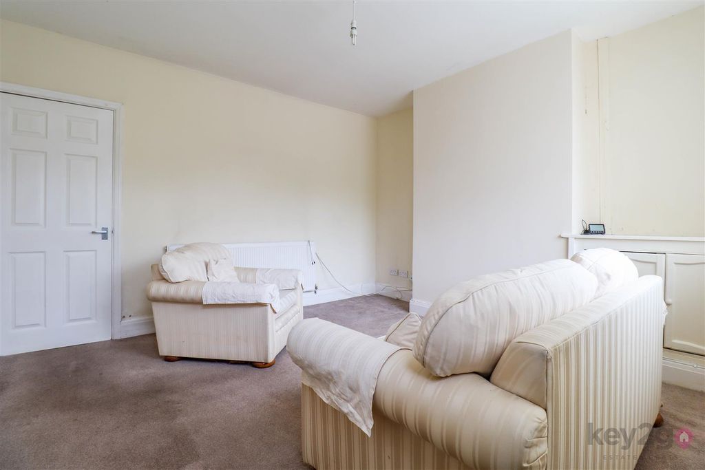 Property photo 2 of 15 Img_7982.Jpg