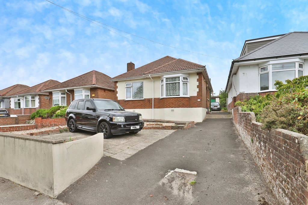 Property photo 1 of 13 Front