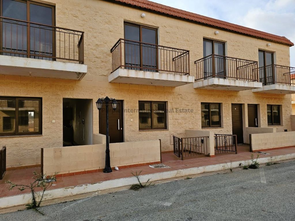 Property photo 1 of 5