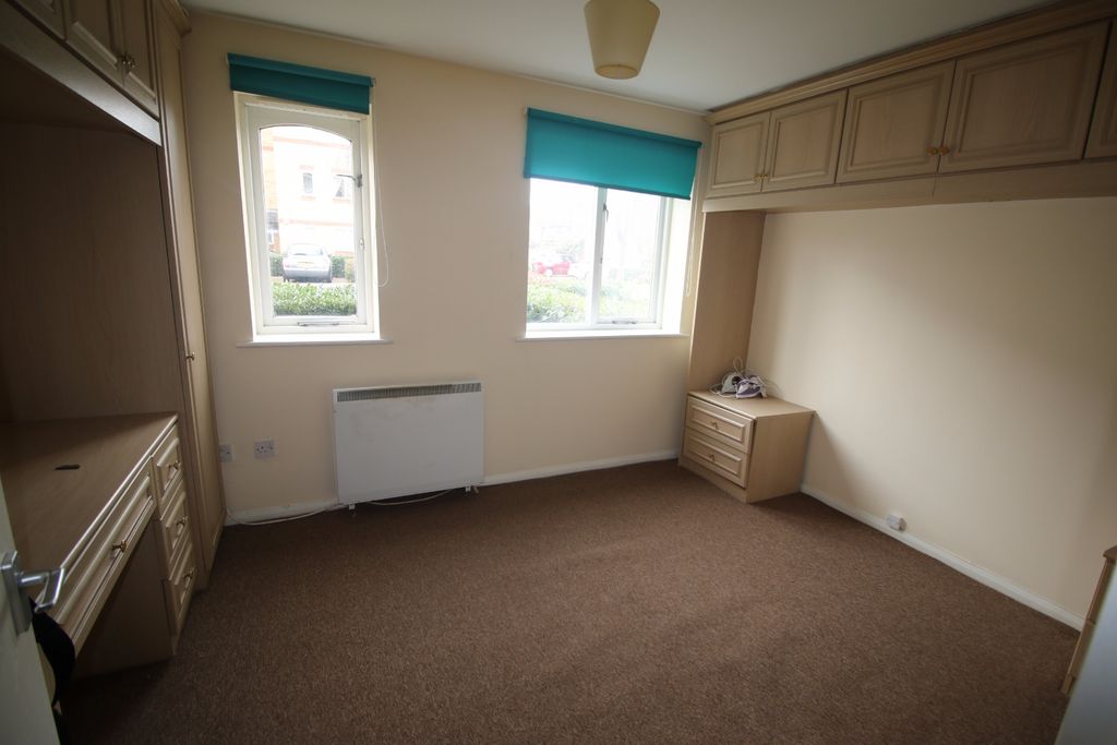 Property photo 2 of 5