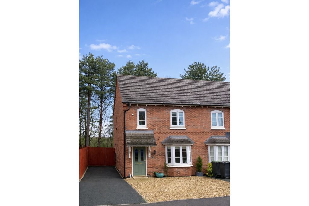 Property photo 3 of 15