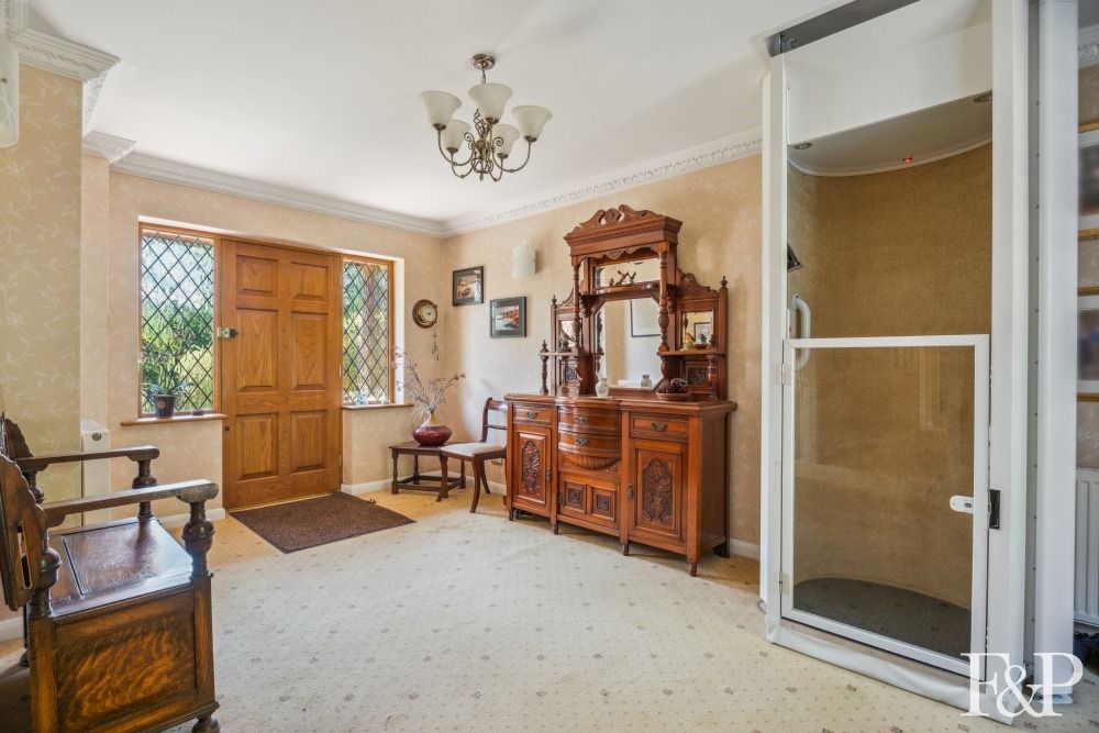 Property photo 3 of 21 4352325