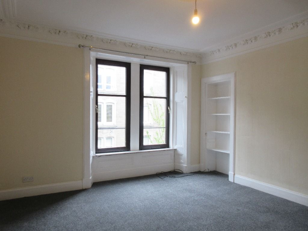 Property photo 2 of 8 Photo 2