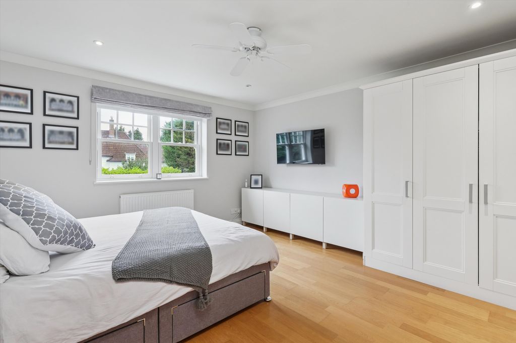 Additional image 21 of 5 bed detached house for saleRuxley Crescent, Claygate, Esher, Surrey KT10