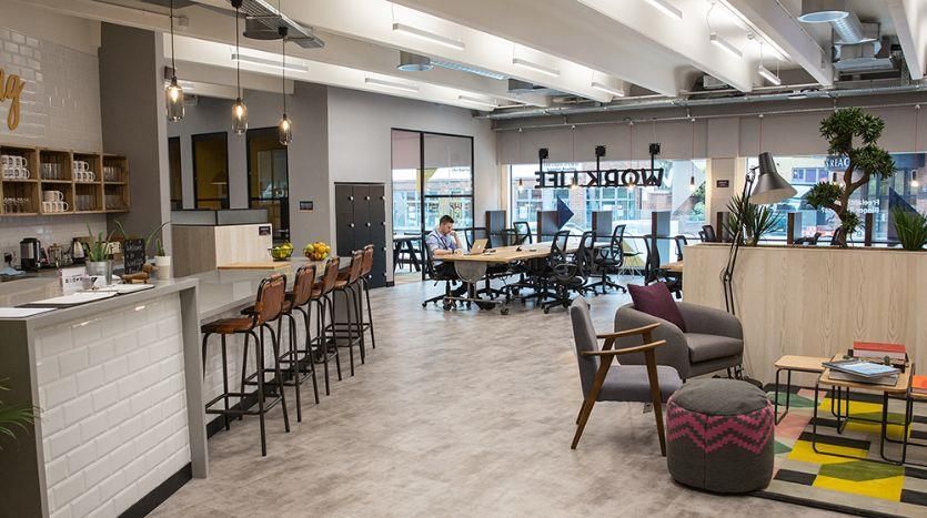 Property photo 2 of 9 Serviced Office To Rent In King's Road, Reading, R