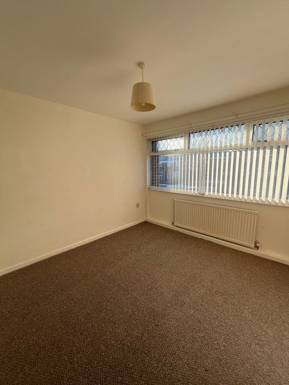 Property photo 3 of 9 Image