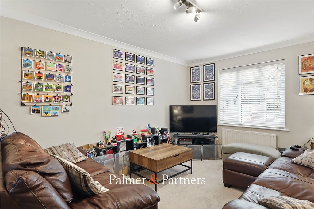 Property photo 3 of 24 Picture No. 13