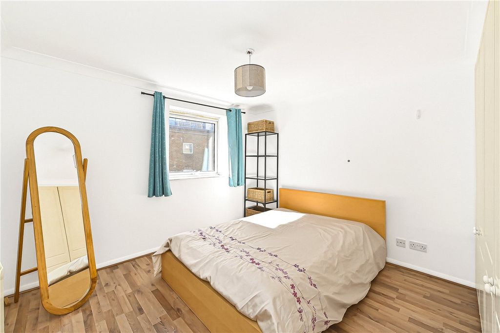 Property photo 2 of 12 Picture No. 03