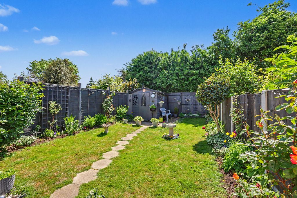 Property photo 2 of 29 Rear Garden