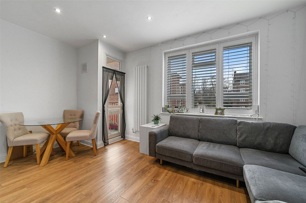 Property photo 2 of 15 Picture No. 07