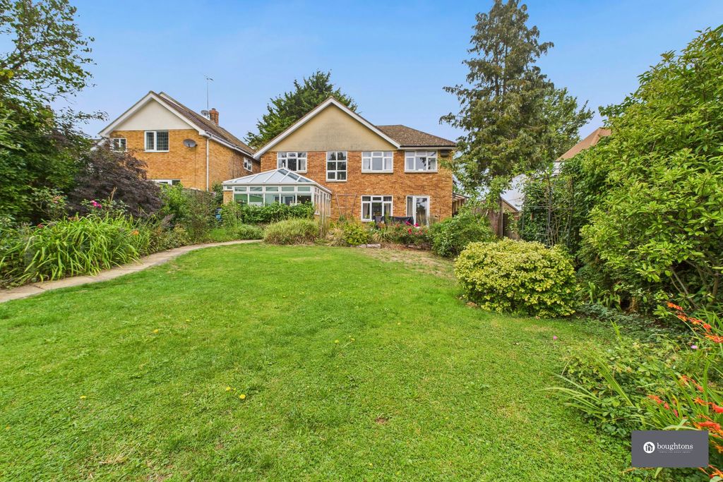 Property photo 3 of 41