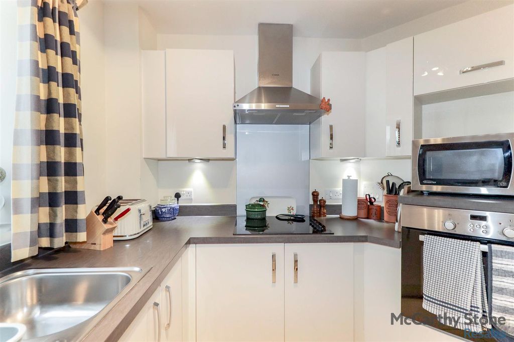 Additional image 8 of 2 bed flat for saleDaisy Hill Court, Westfield View, Bluebell Road, Eaton NR4