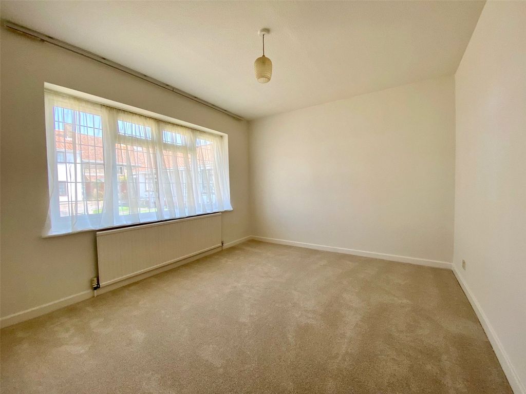 Property photo 3 of 11 Picture No. 10