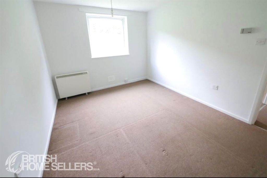 Property photo 3 of 7 Picture No. 06
