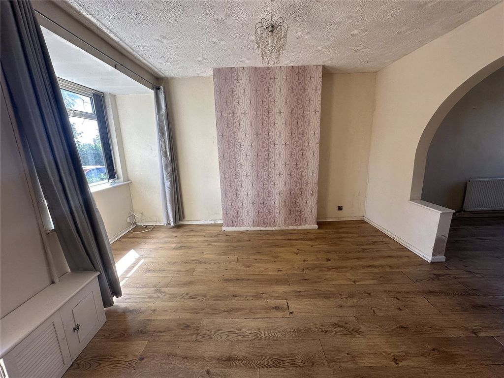 Property photo 3 of 17 Picture No. 03