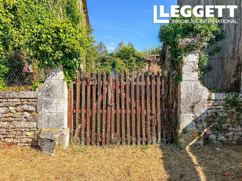 Property photo 2 of 10
