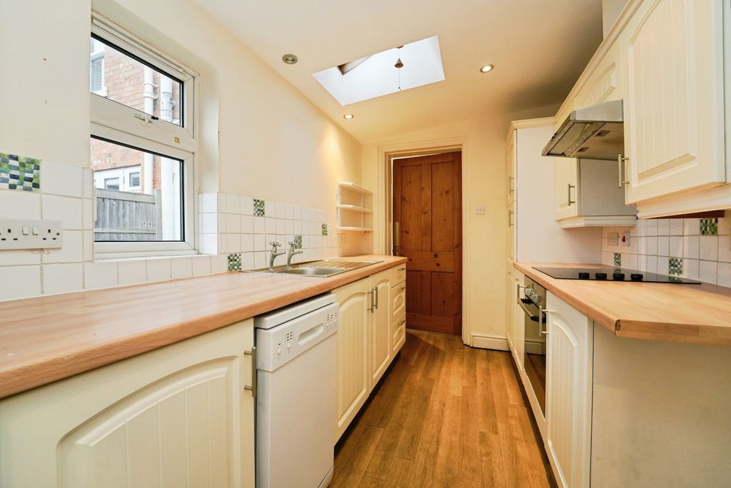 Property photo 3 of 13 Pbox-Img.Jpg