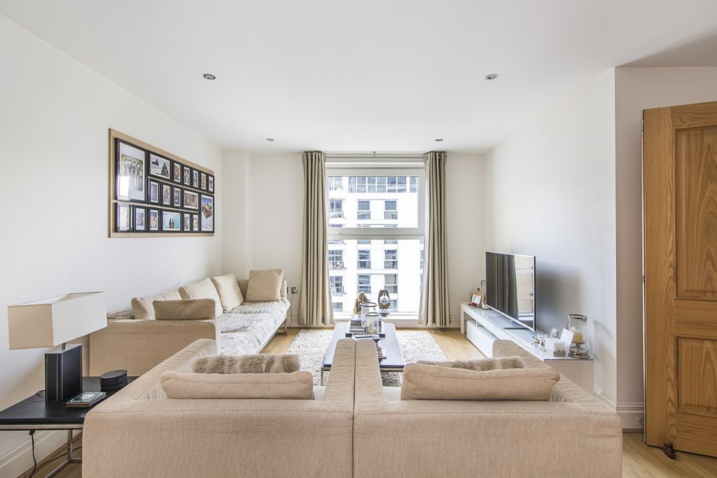 Property photo 1 of 13 Aspect-001