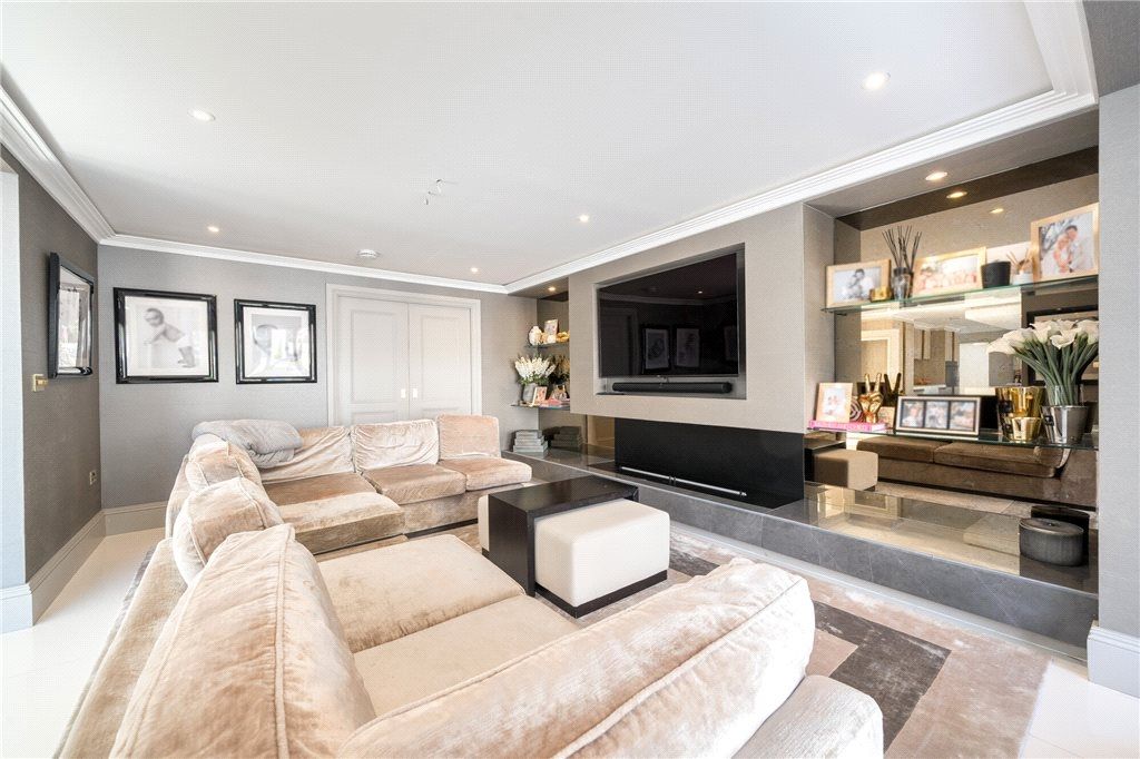 Property photo 2 of 16 212 Lh3